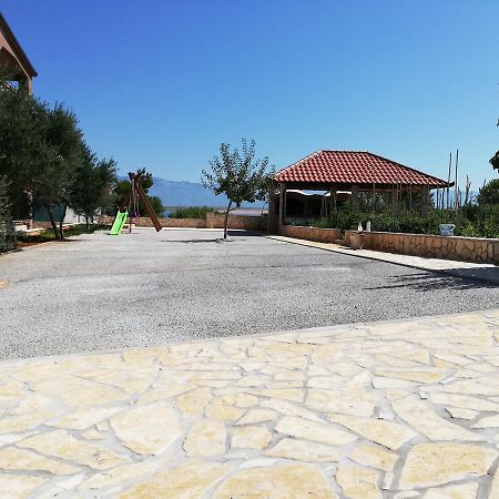 Apartments Glasnovic Вир Екстер'єр фото